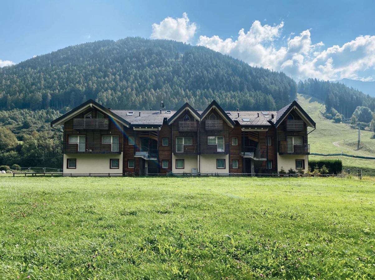 Eleonora 4A Apartman Temù Kültér fotó